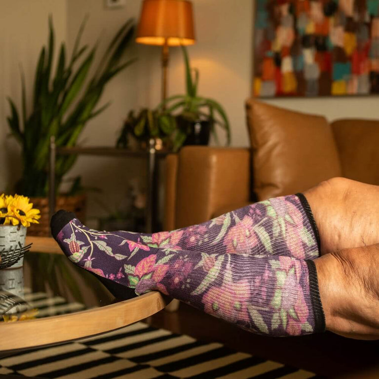 Dark Lavender EasyStretch™ Socks