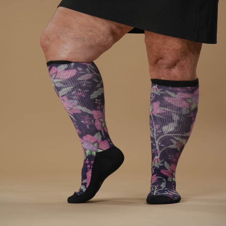 Dark Lavender EasyStretch™ Socks